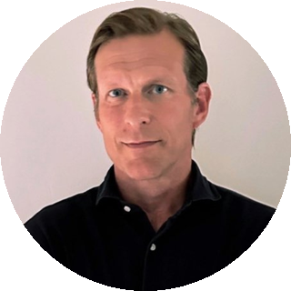 Daniel Petersson, grundare Iveron